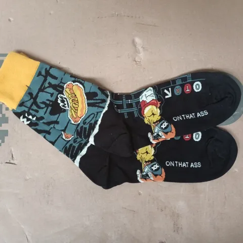 ON THAT ASS PAIR OF SOCKS IN BLACK SIZE UNSPECIFIED