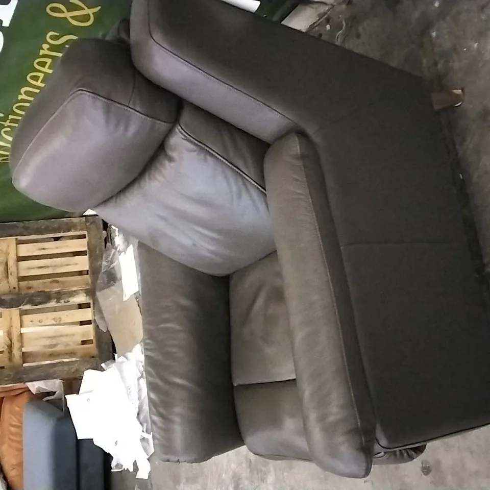 QUALITY DESIGNER DARK GREEN LEATHER ELECTRIC RECLINING ARMCHAIR 