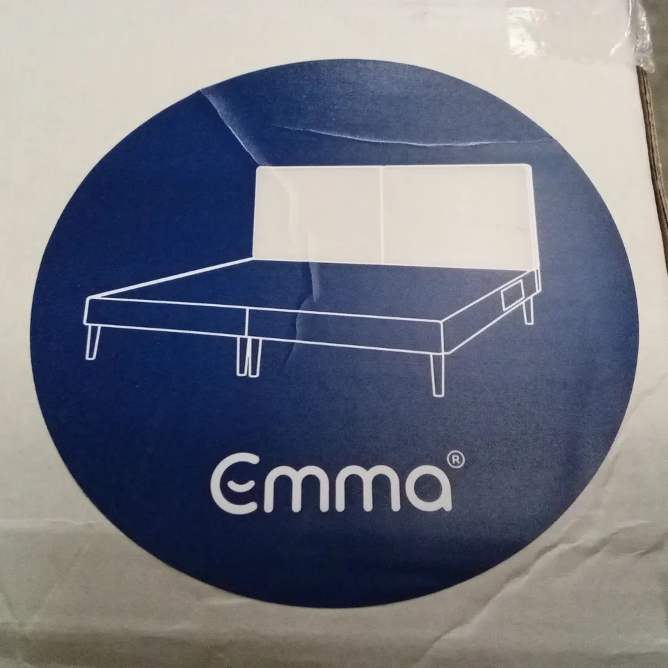BRAND NEW BOXED EMMA BOX BED WITH HEADBOARD -150 x 200CM KING SIZE (3 BOXES)