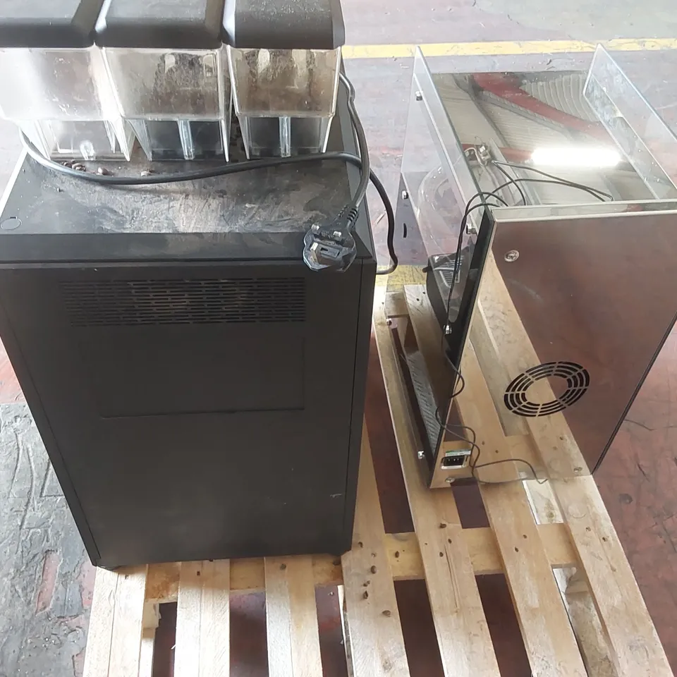 EVOCA KALEA PLUS COMMERCIAL COFFEE MACHINE WITH VITRIFRIGO MILK CHILLER