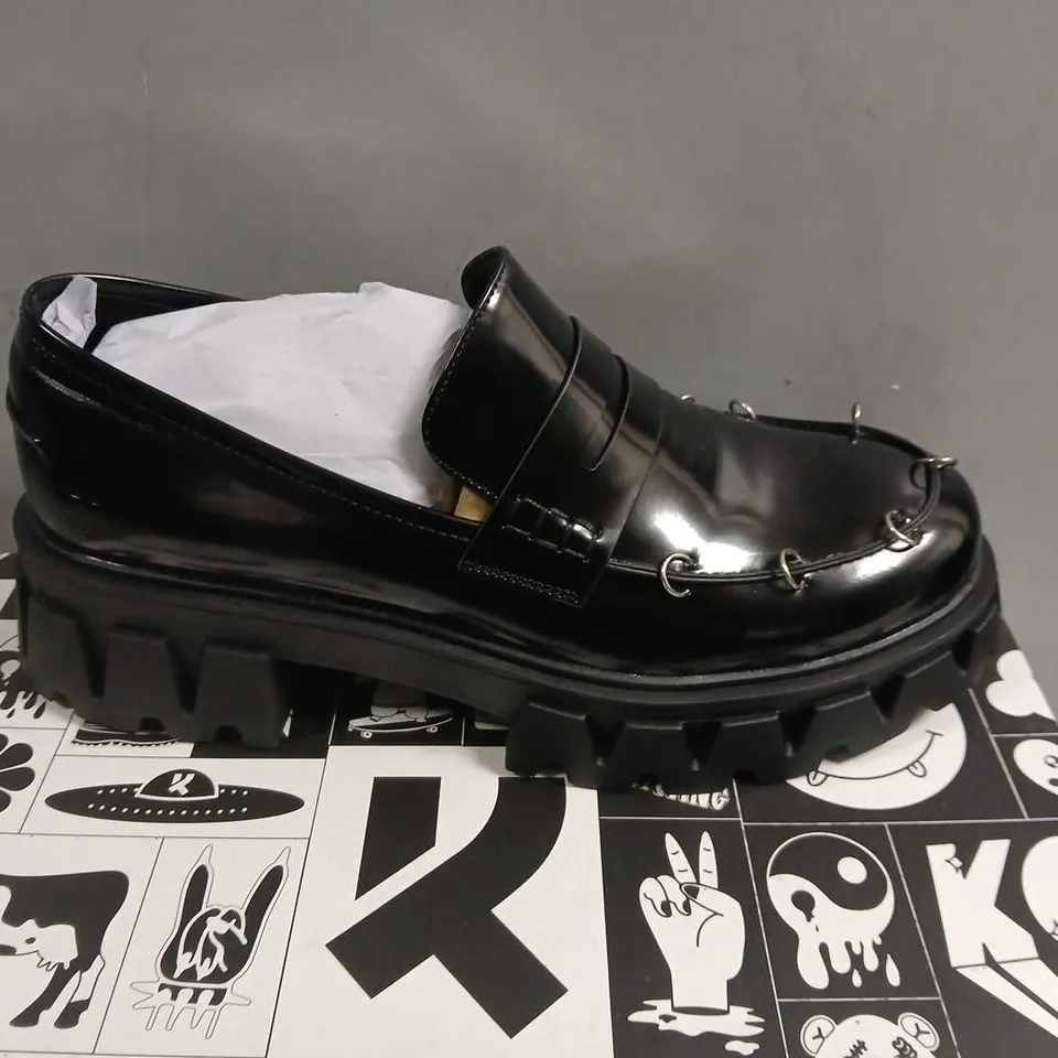 BOXED KOI GENSAI MEN'S CYBER PUNK LOAFERS SIZE 9