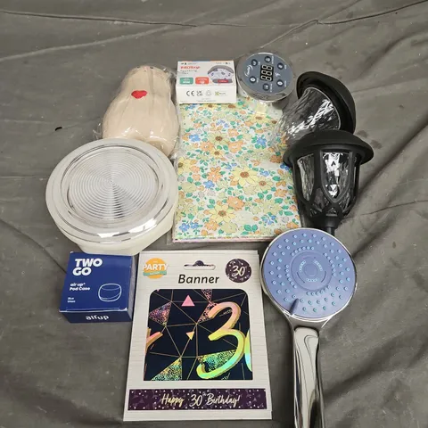 TOTE OF APPROXIMATELY 10 ASSORTED HOUSEHOLD ITEMS TO INCLUDE BIRTHDAY BANNERS, SHOWER HEADS AND NUBY