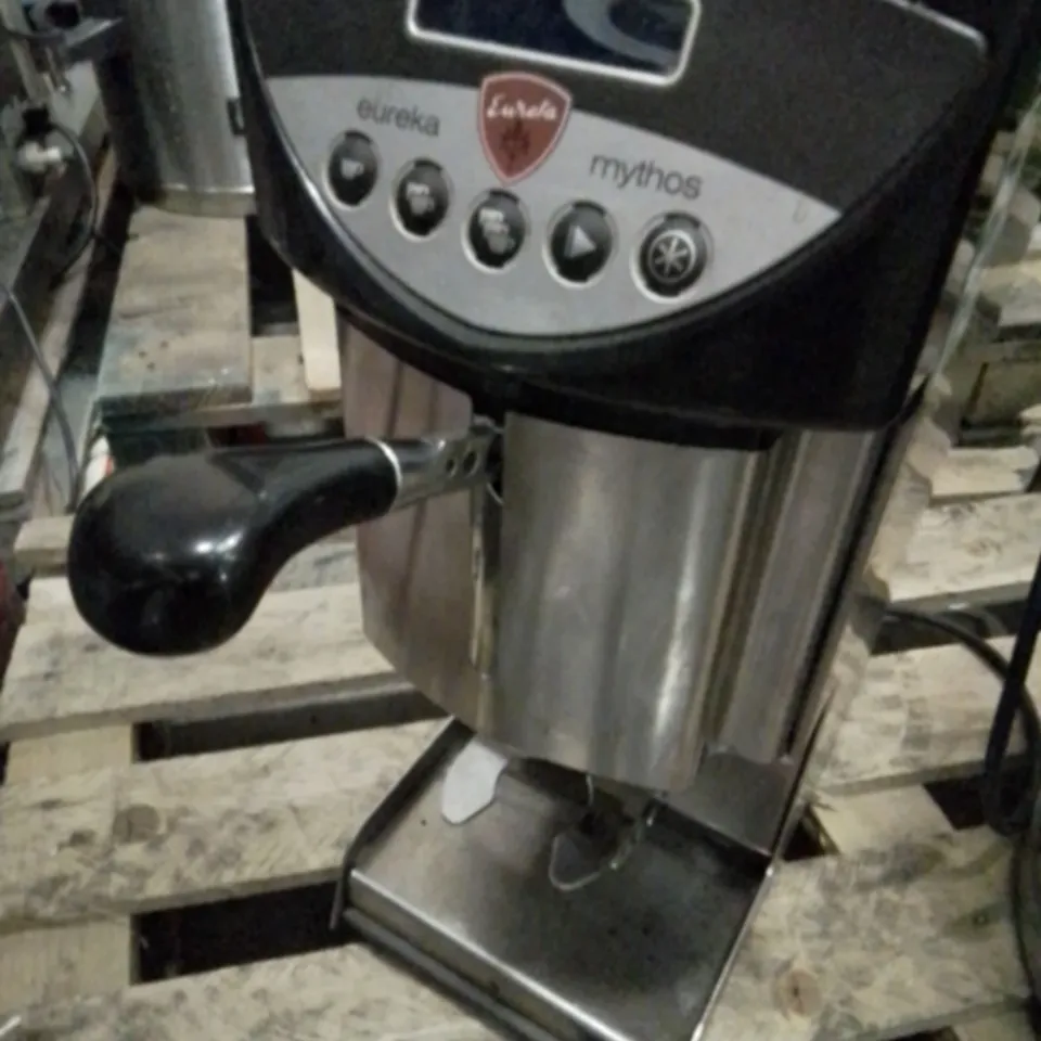 EUREKA MYTHOS BEAN GRINDER