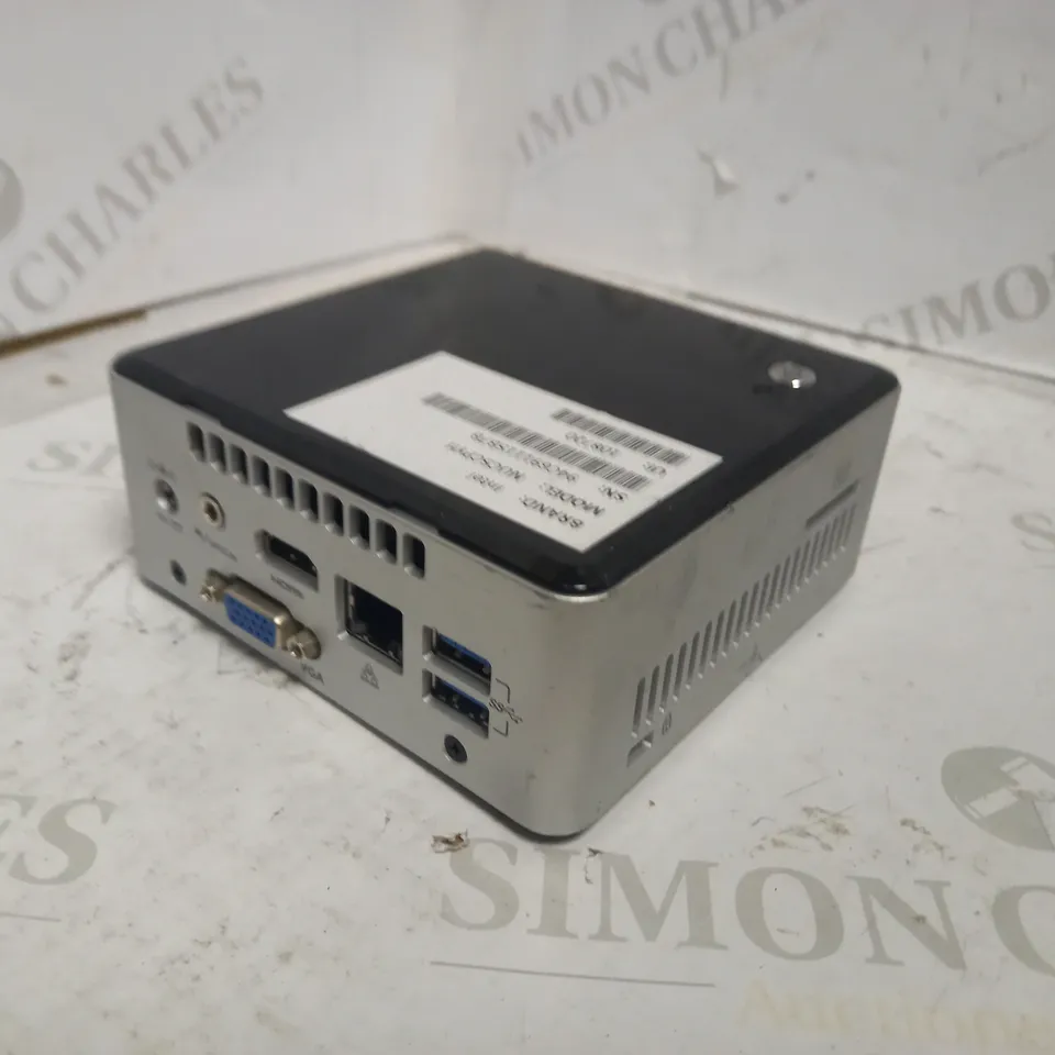 INTEL NUC5CPHY MINI PC