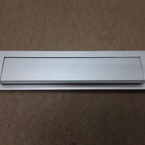 BOXED BILLY-JOE ALUMINIUM LETTER PLATE 12×3"