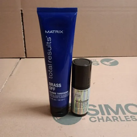 BOX OF APPROXIMATELY 30 MATRIX HAIRCARE PRODUCTS TO INCLUDE BRASS OFF AND VOLUME BOOSTERS