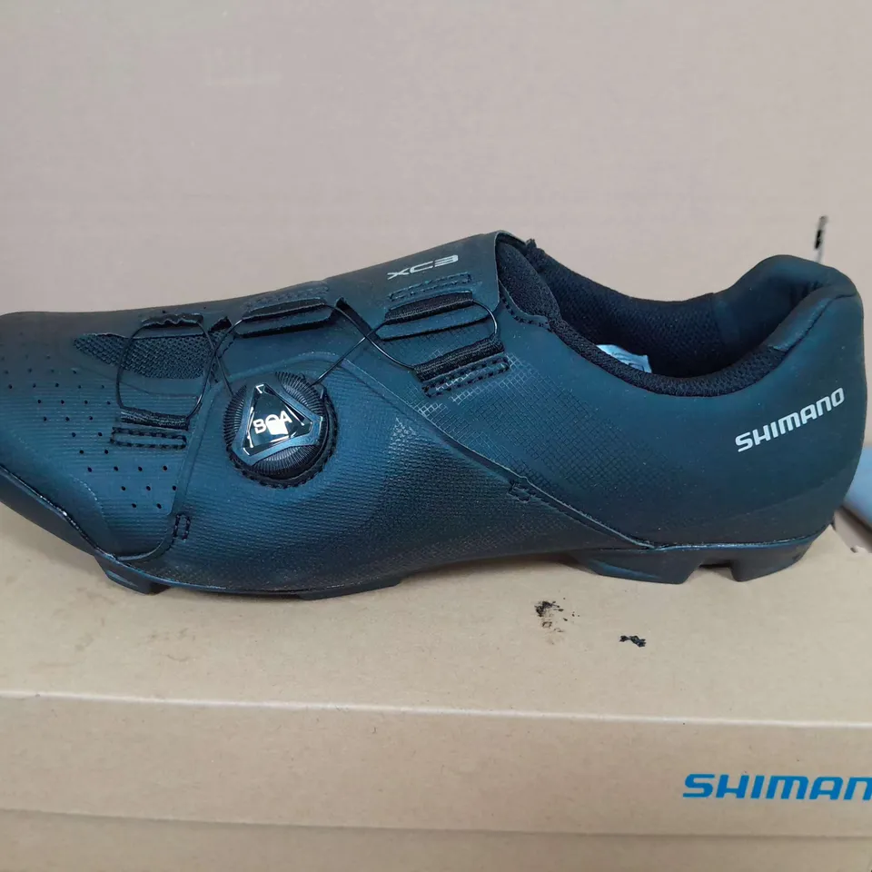 SHIMOANO XC3 SH-XC300 SIZE 10 IN BLACK 