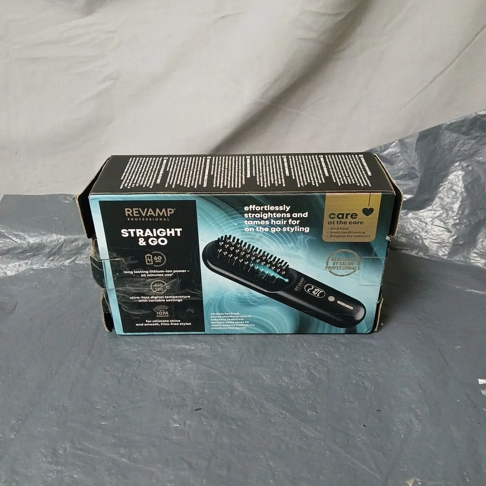 REVAMP STRAIGHT AND GO CORDLESS HOT BRUSH BOXED