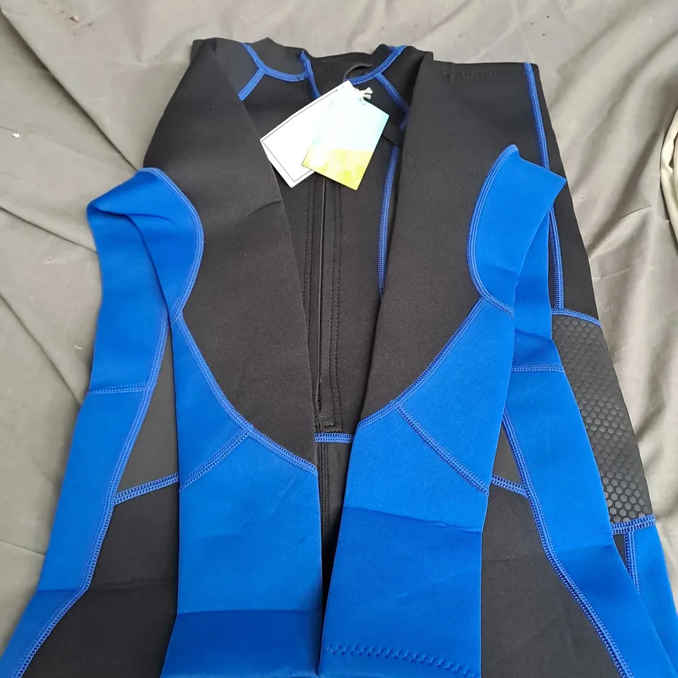 MOUNTAIN WAREHOUSE FULL LENGTH KIDS WETSUIT BLUE/BLACK AGE 11-12 YEARS