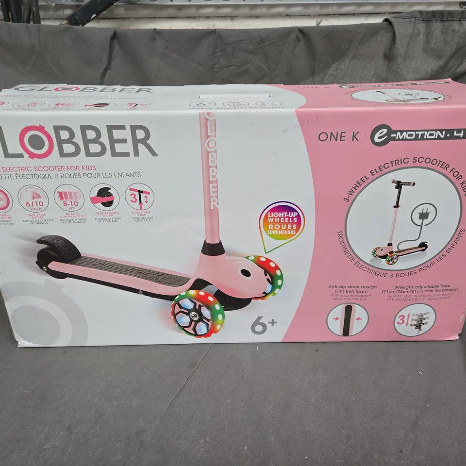 GLOBBER 3-WHEEL ELECTRIC SCOOTER