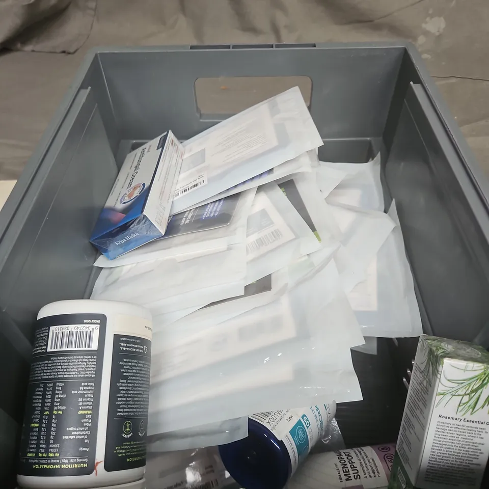 TOTE OF APPROXIMATELY 20 ASSORTED HEALTHCARE PRODUCTS TO INCLUDE STEP AHEAD COVID SELF TESTS - CONCEIVE PLUS PRENATAL CAPSULES AND KNOWN MENOPAUSE SUPPORT GUMMIES