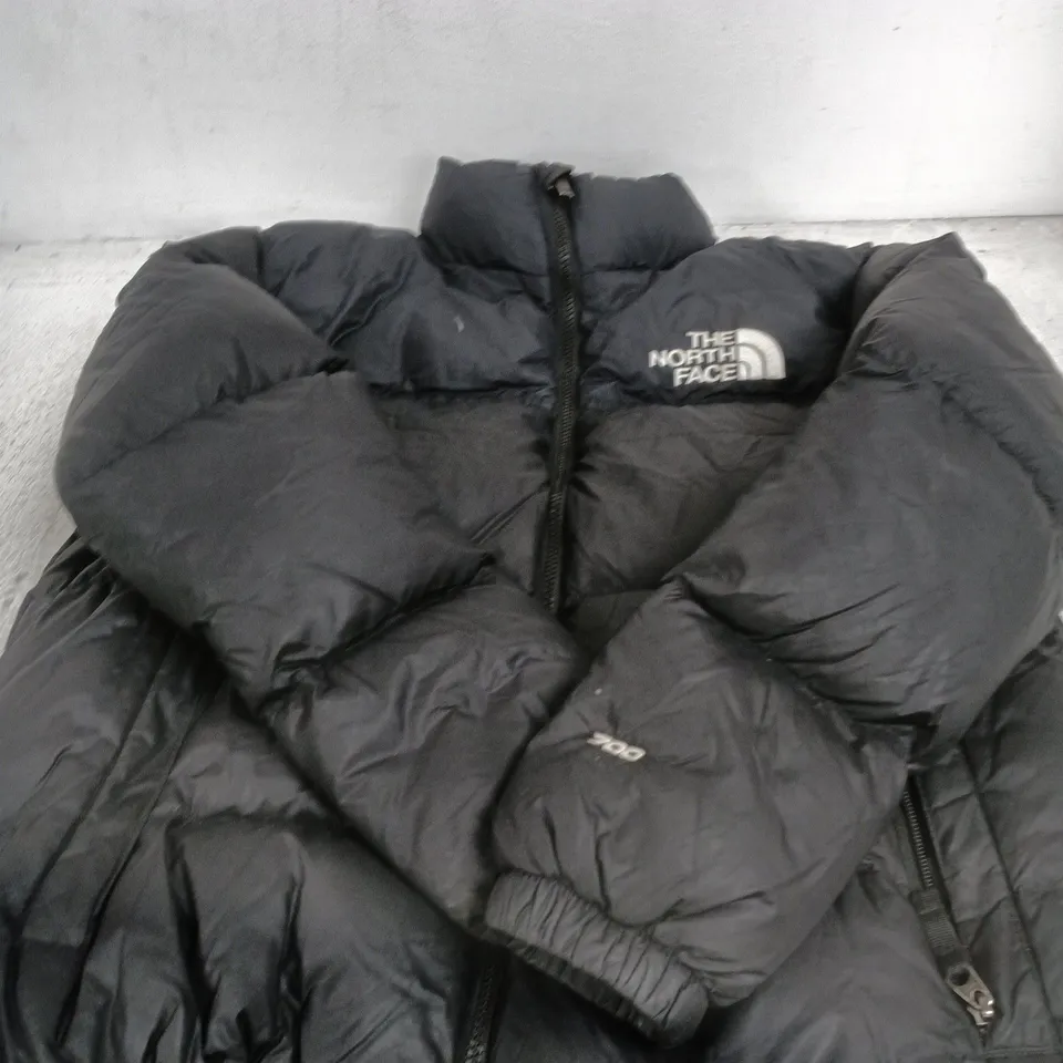 THE NORTH FACE TEEN/ADOLESCENT PUFFER JACKET – XXL