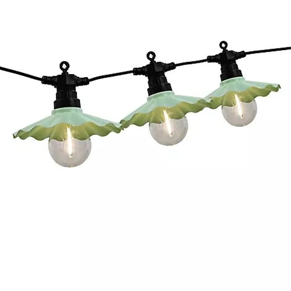 GARDEN STORIES SORBET OUTDOOR COLLECTION SOLAR FLUTED 8 BULB STRING LIGHTS