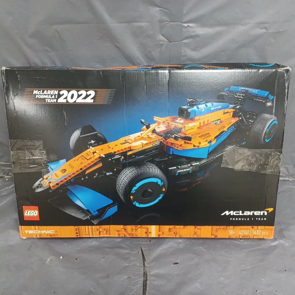 LEGO SPEED CHAMPION - 2022 MCLAREN F1 RACE CAR - 42141 RRP £190