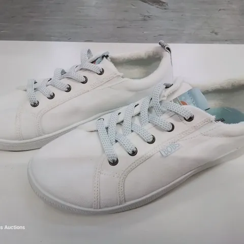 PAIR OF BOBS BY SKECHERS WHITE CANVAS TRAINERS - UK 6