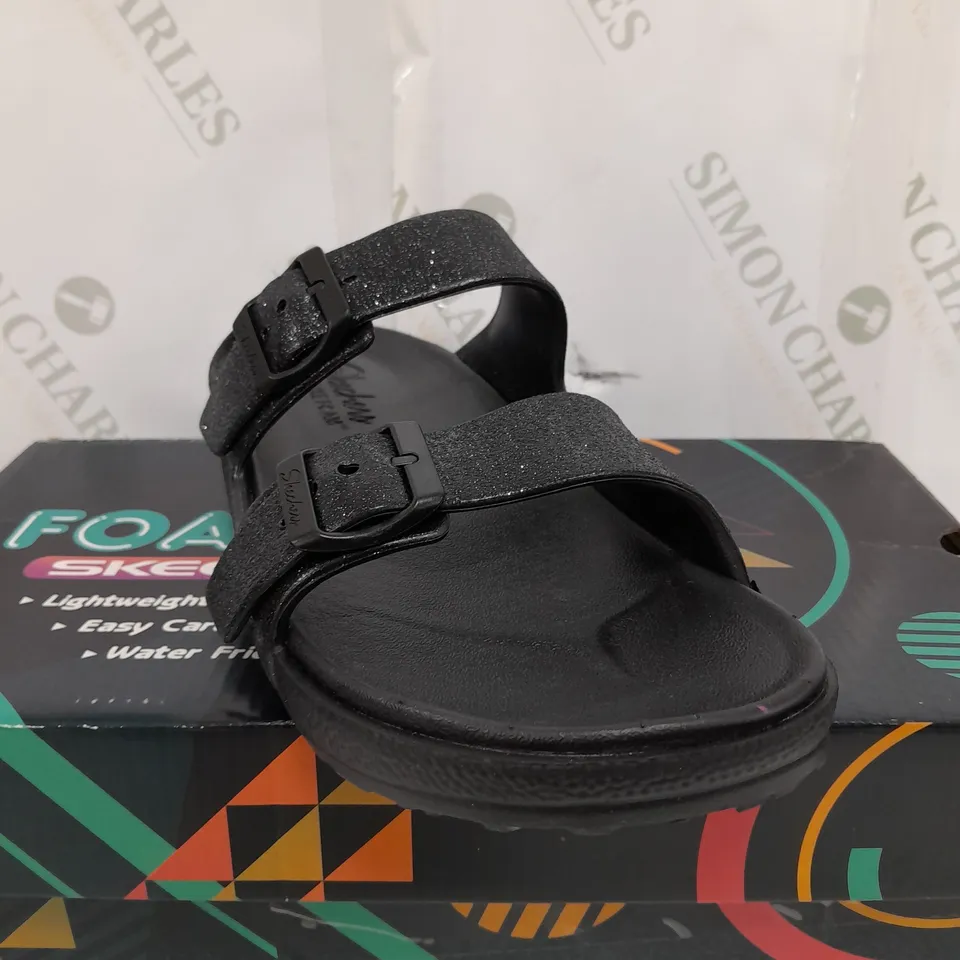 SKECHERS CALI GEAR SLIDE SANDAL BLACK SIZE 7