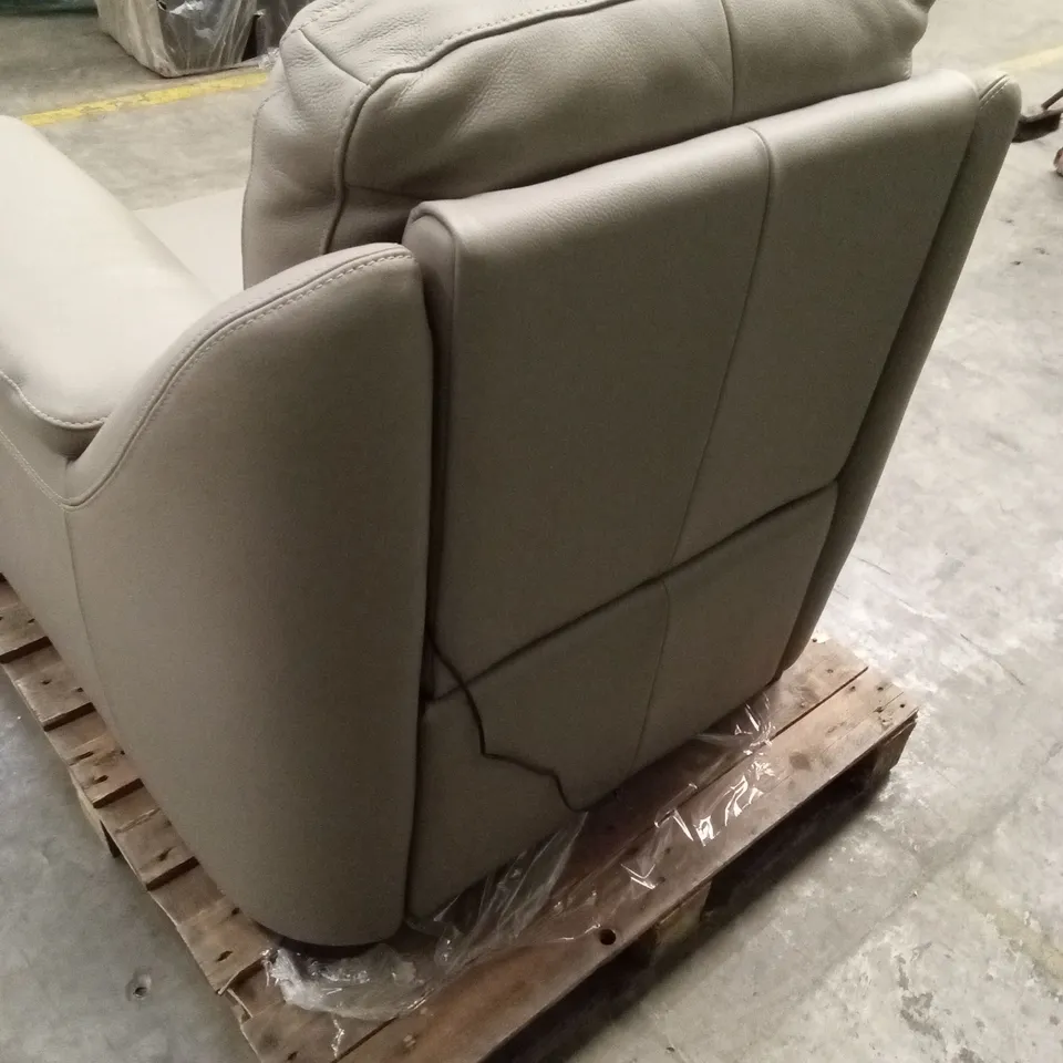 QUALITY DESIGNER ITALIAN MADE AVOLA LEATHER ELECTRIC RECLINER ARMCHAIR