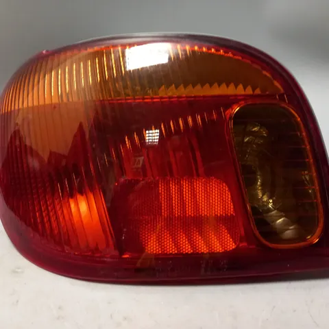 UNKNOW CAR REAR TAIL LIGHT 