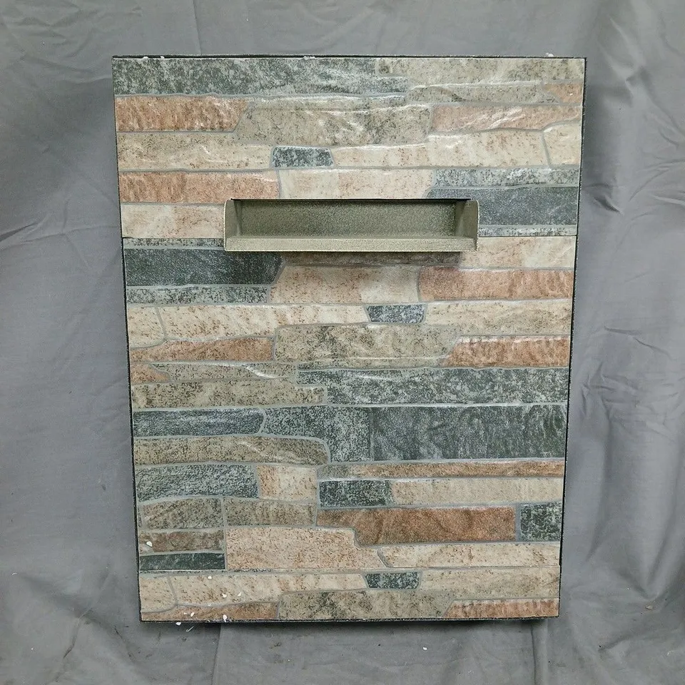 BLUMFELDT WATERGATE GARDEN FOUNTAIN – ORNAMENTAL WATER FEATURE FOR GARDEN/OUTDOOR USE