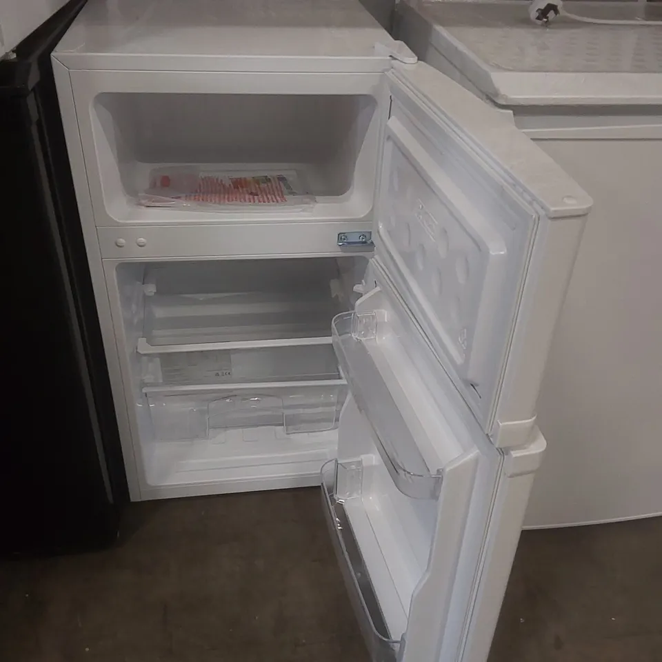 LOGIK LUC50W23 UNDERCOUNTER FRIDGE FREEZER - WHITE