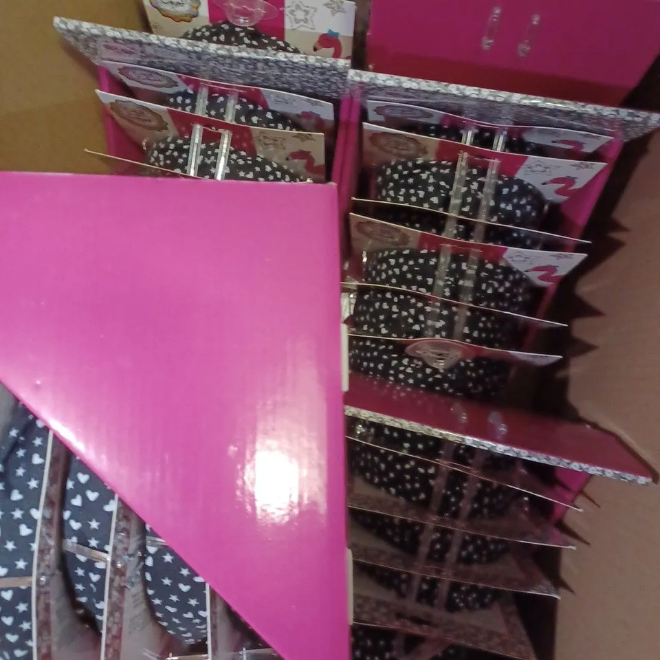 LOT OF APPROX 8 X 6 CHIT CHAT HAIRBAND SETS 