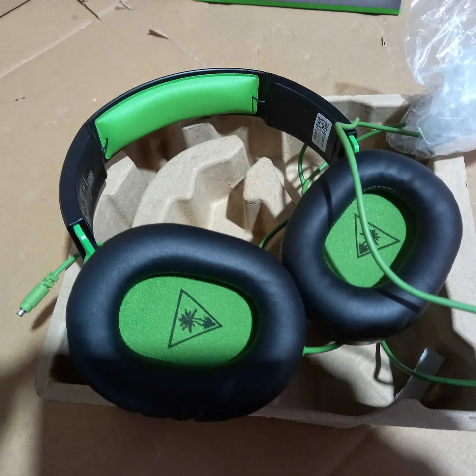 BOXED XBOX TURTLE BEACH WIRED HEADSET