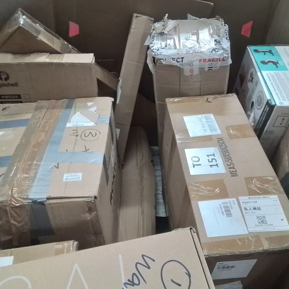 PALLET CONTAINING VARIOUS ASSORTED BOXED HOUSEHOLD ITEMS TO INCLUDE: CAMPING TENT, KIDS BOOSTER SEAT, TRIPOD TV STAND, BABY CAR SEAT, CHAIN TOASTER AND LOTS MORE UNMARKED BOXED ITEMS 