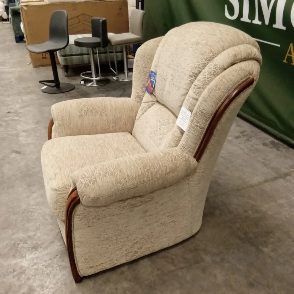 QUALITY DESIGNER ITALIAN MADE FABRIC ARMCHAIR