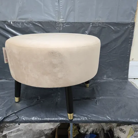 UNBRANDED FOOT STOOL IN WHITE - COLLECTION ONLY 