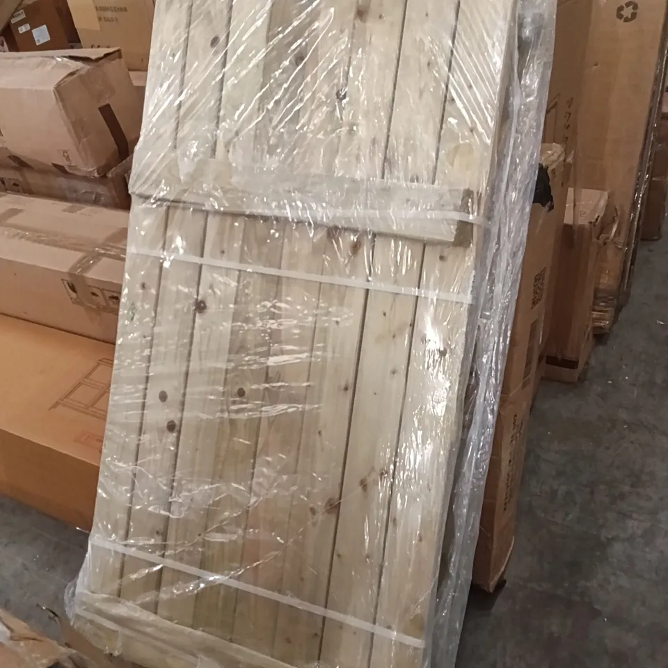 GARDEN FENCE DOOR