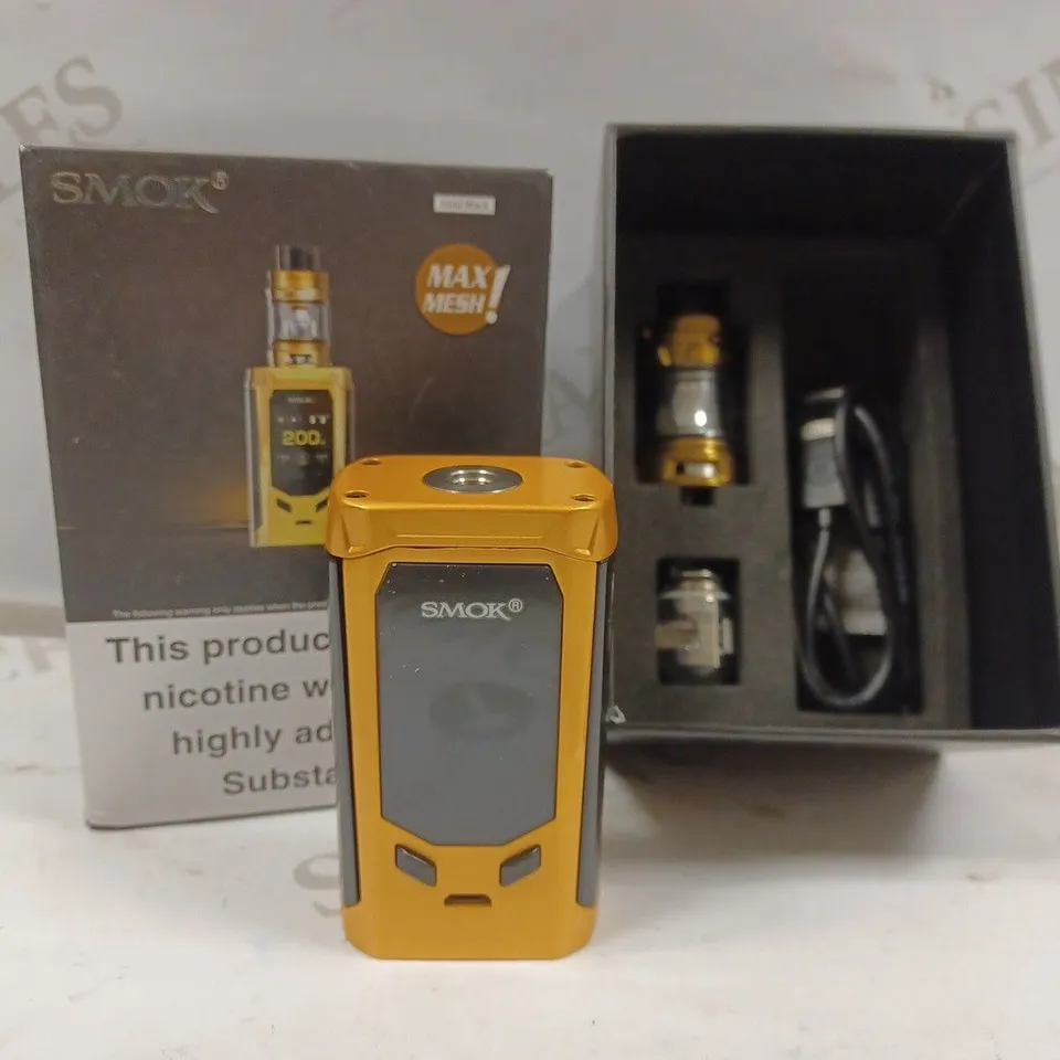 BOXED SMOK R-KISS KIT 