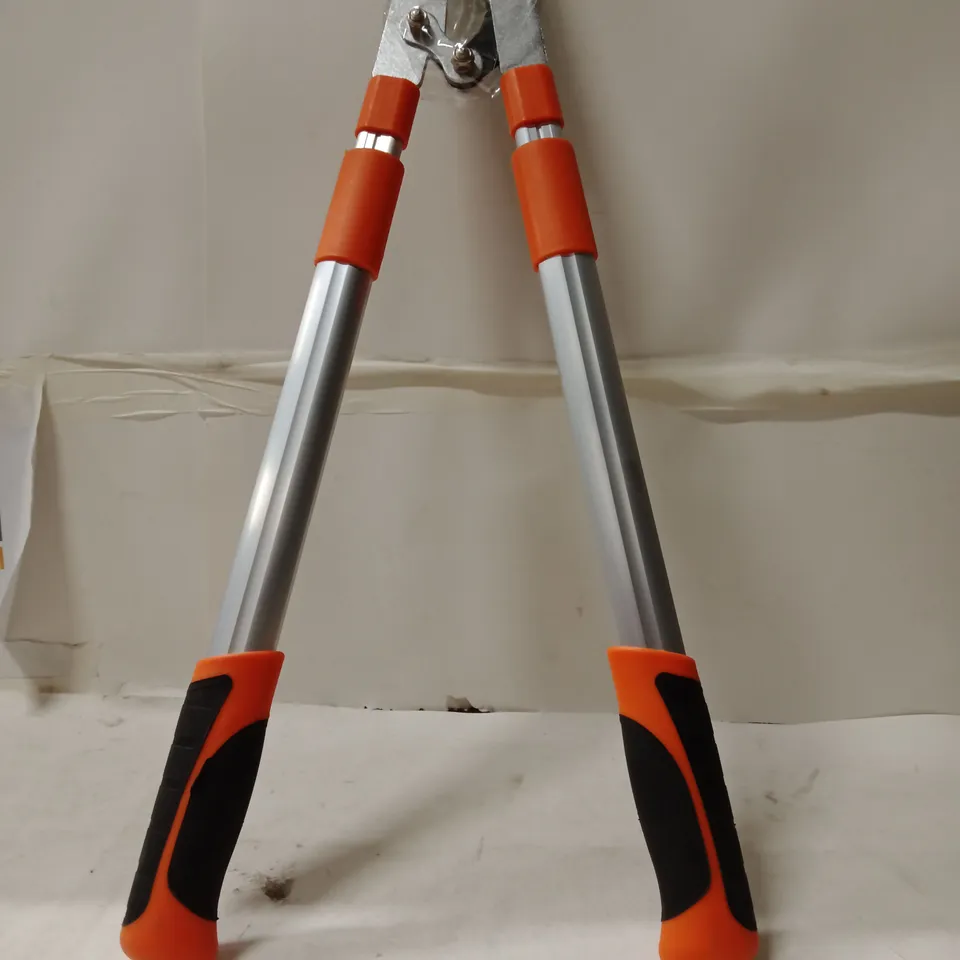 GARDEN SHEARS