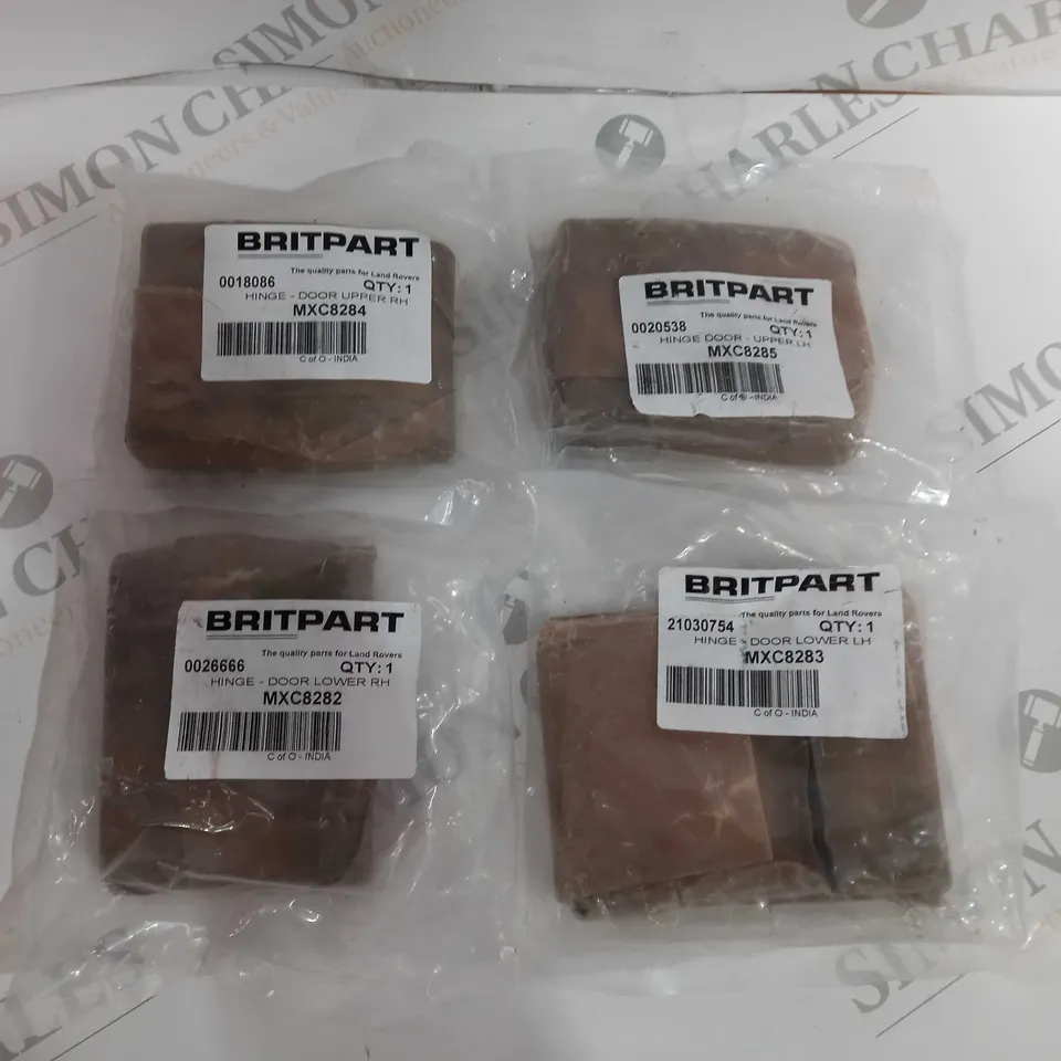 BOX OF 4 BRITPART LAND ROVER DOOR HINGES - UPPER AND LOWER RIGHT AND LEFT