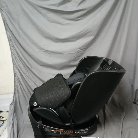 BOXED BILLIE FAIERS ISIZE QUILTED BLACK SPIN CAR SEAT - COLLECTION ONLY