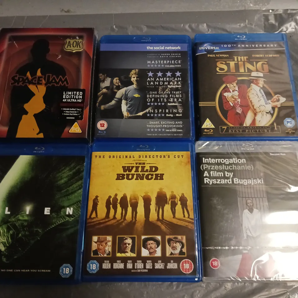 LOT OF APPROXIMATELY 28 ASSORTED MEDIA ITEM TO INCLUDE SPACE JAM DVD, BATTLEFIELD 4 PS4 AND HOBBIT BLUE RAY