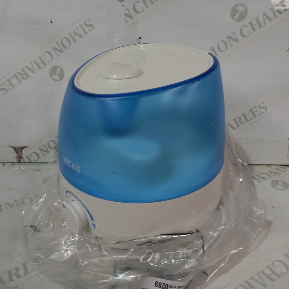 VICKS MINI COOLMIST ULTRASONIC HUMIDIFIER 