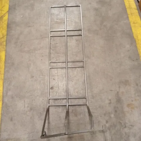 CHARLBURY WALL TRELLIS 30cm