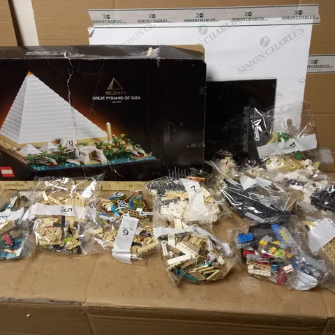 LEGO ARCHITECTURE GREAT PYRAMID OF GIZA (SET 21058)