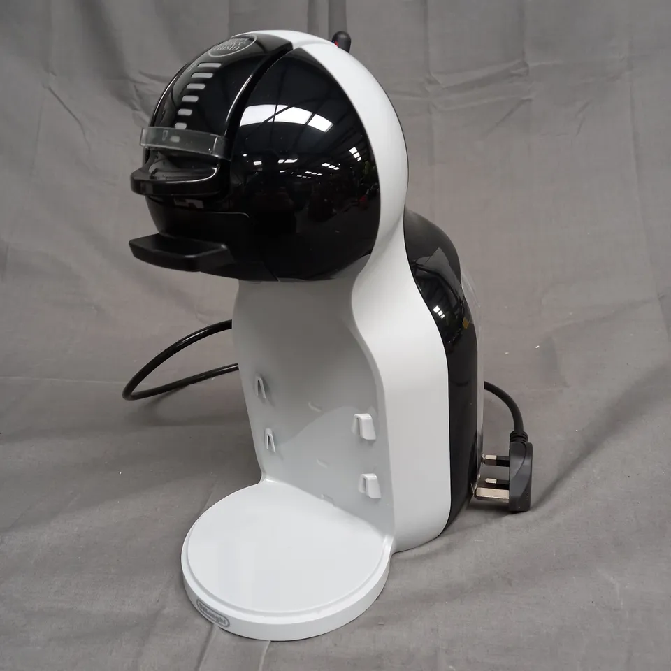 DELONGHI NESCAFE DOLCE GUSTCO MACHINE 