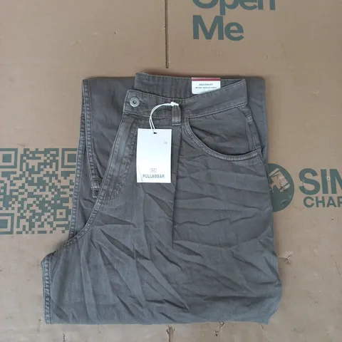 PULL & BEAR BALLOON FIT TROUSERS IN TAUPE SIZE UK 12