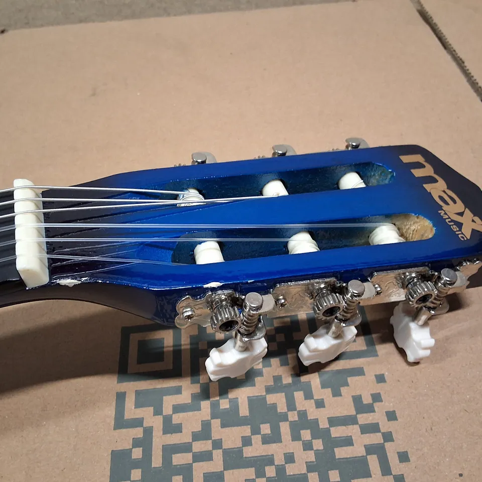 MAX MUSIC SOLO ART JUNIOR 1/4 CLASSICAL GUITAR – BLUE
