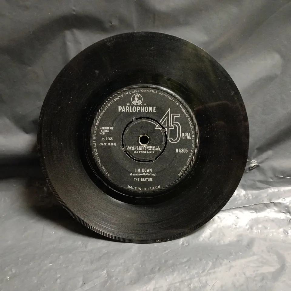 PARLOPHONE 45 RPM 7-INCH VINYL RECORD - THE BEATLES