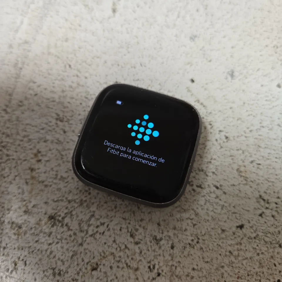 FITBIT VERSA 2 CARBON