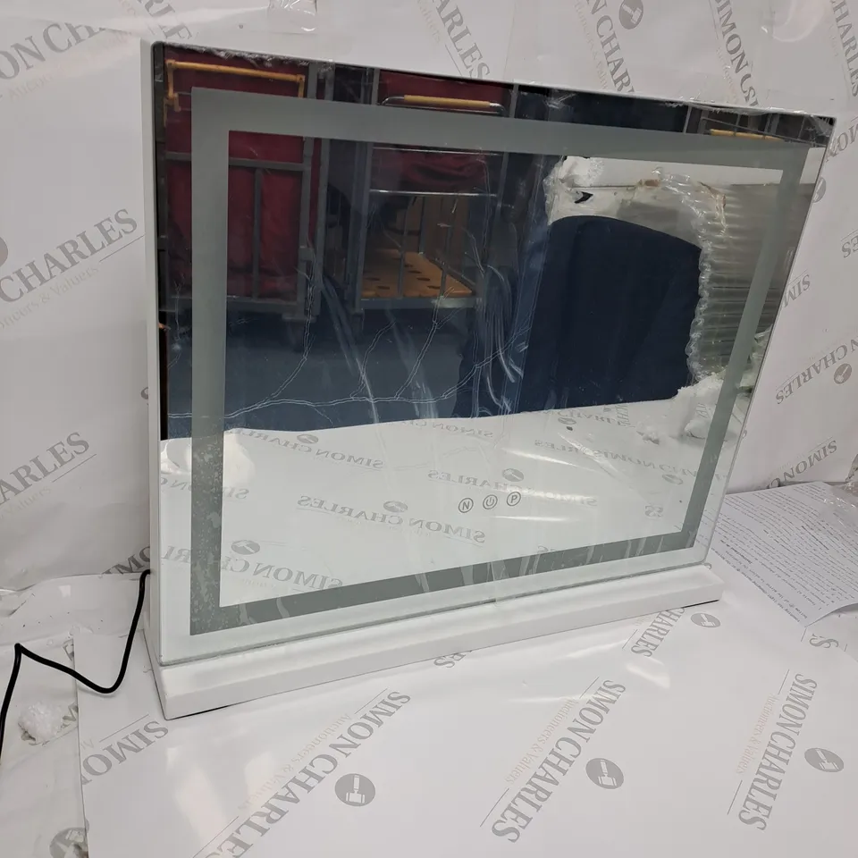 BOXED LED SMART MIRROR WITH LIGHTING