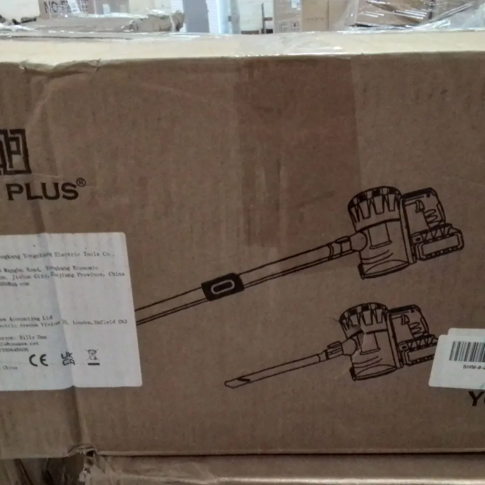 PALLET CONTAINING VARIOUS ASSORTED BOXED ITEMS TO INCLUDE: CORDLESS VACUUM CLEANERS, JUICER, SOFA BED PARTS, METAL SAFE AND LOTS MORE UNMARKED BOXED ITEMS 
