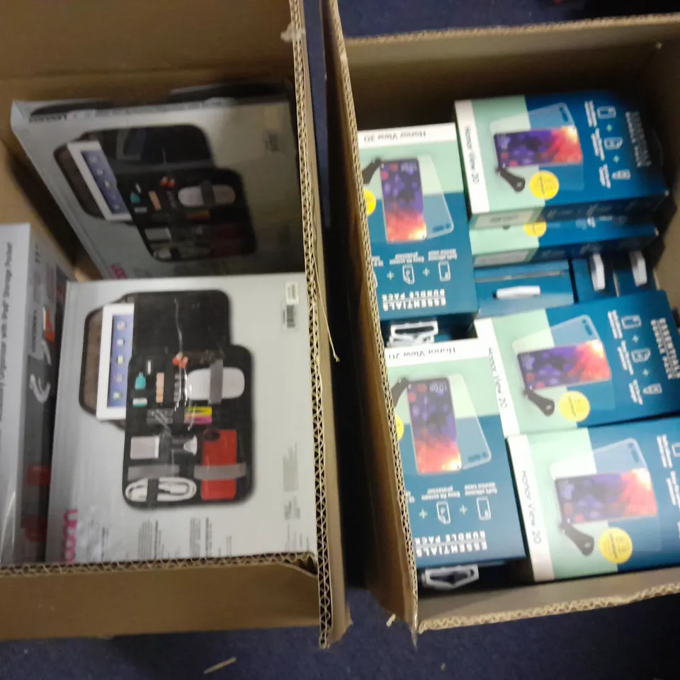 LARGE QUANTITY OF ASSORTED TECH ACCESSORIES TO INCLUDE COCOON GRID-IT ORGANIZERS, ESSENTIAL BUNDLE PACKS, XQISIT FAST CHARGERS AND INCASE PHONE CASES 