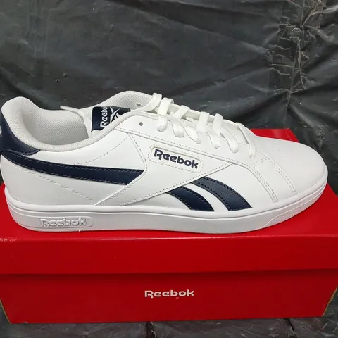 BOXED PAIR OF REEBOK COURT RETRO TRAINERS - UK SIZE 8