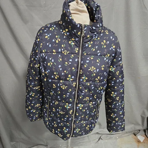 PAPAYA PADDED COAT IN BLACK FLORAL SIZE 10