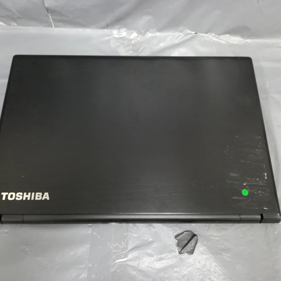 TOSHIBA SATELLITE PRO R50-B	15 INCH I3-4005U 1.70GHZ