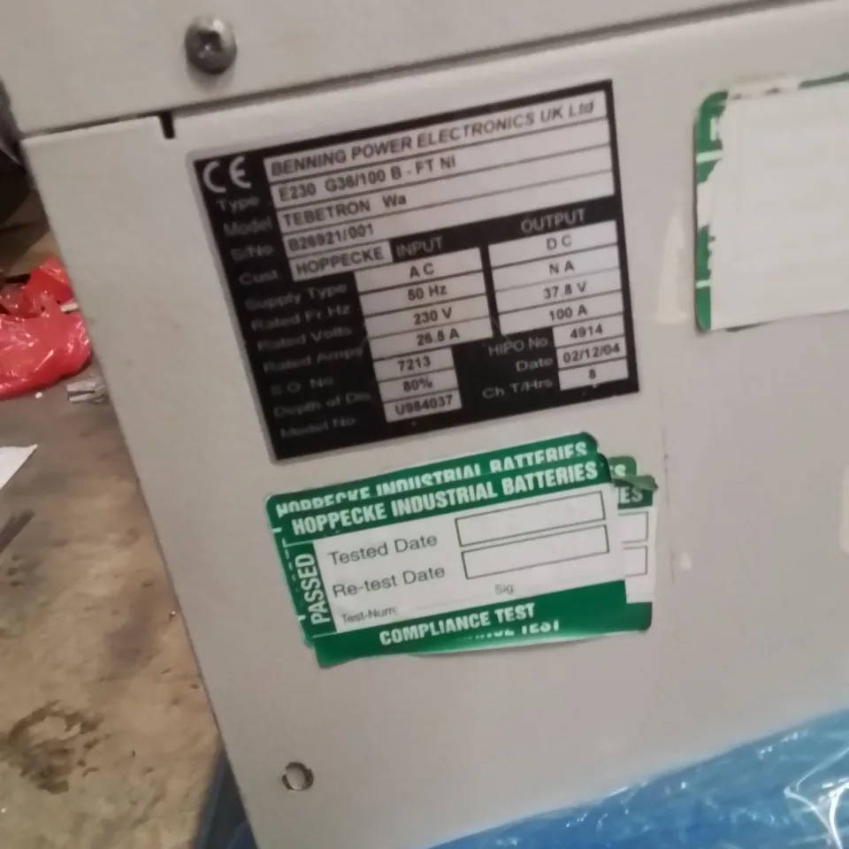 HOPPECKE BATTERY CHARGER 